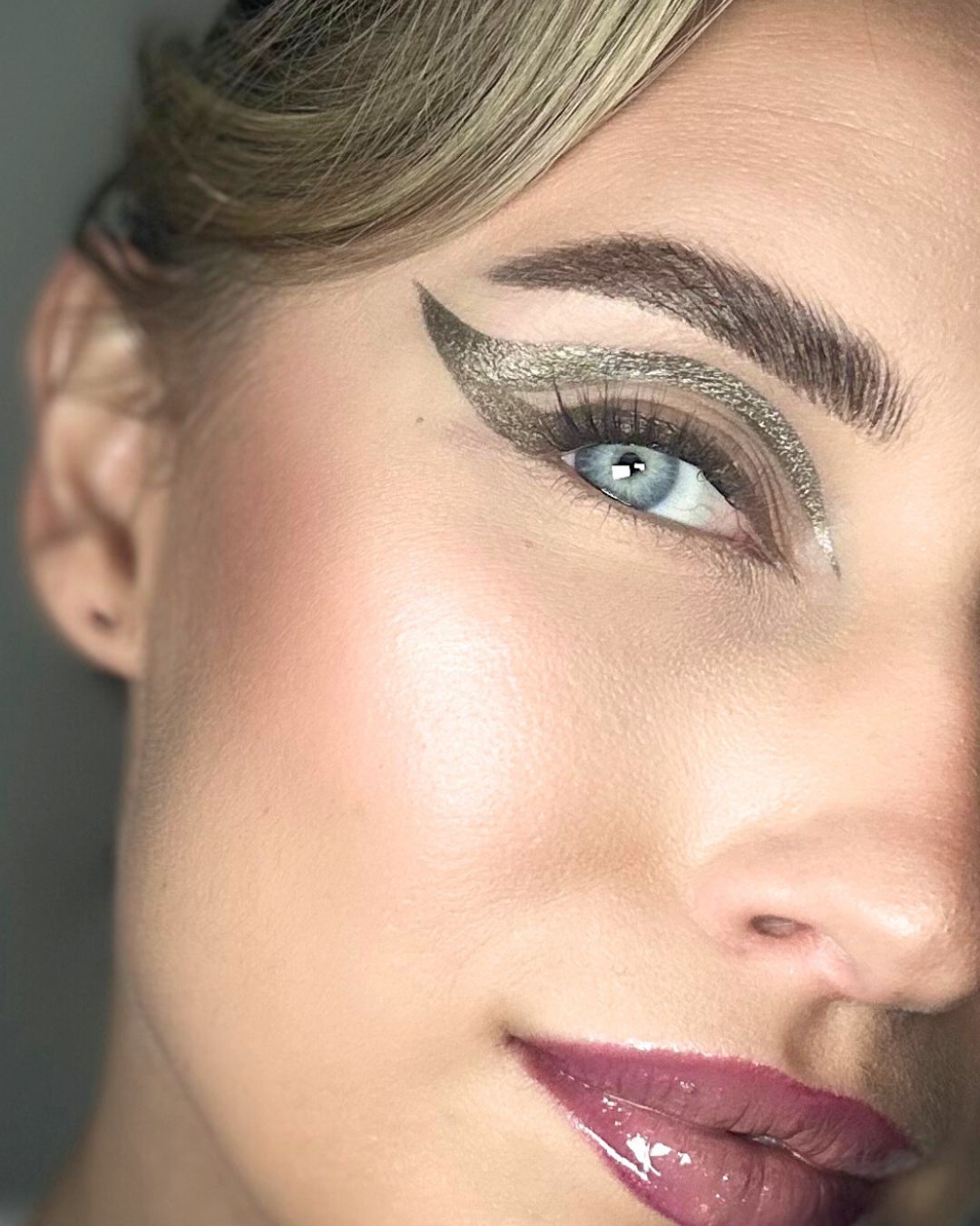 GLITTERNISTI Metallic Eyeliner – Deep Bronze