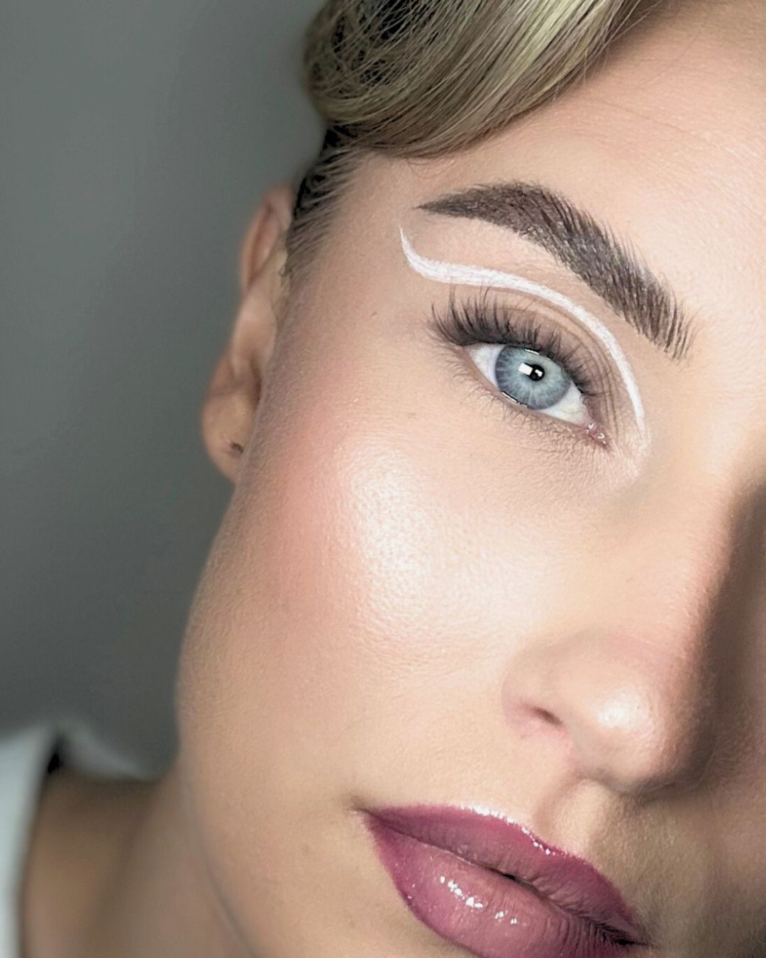GLITTERNISTI UV NEON EYELINER - white