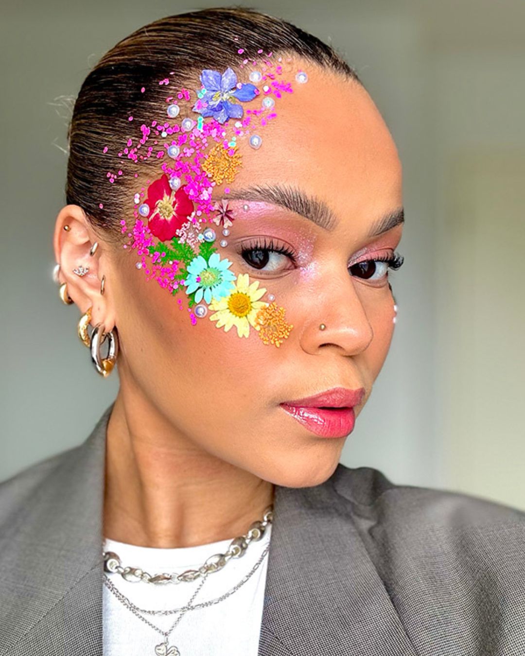 GLITTERNISTI Face Flowers Pastels